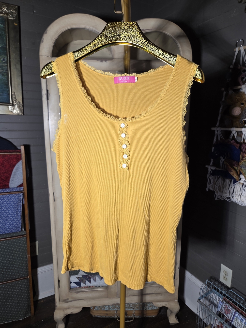 Buzz Yellow Lace-Trim Ribbed Tank with Button Front